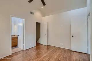 Photo #4: 6306478 Listing