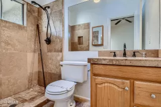 Photo #6: 6306478 Listing