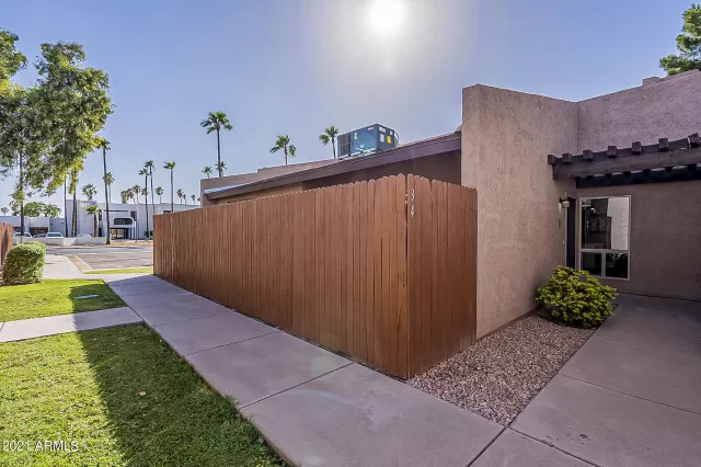 MLS: 6306922 Condo For Sale