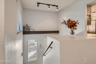 Photo #1: 6307227 Listing 