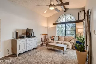 Photo #4: 6307227 Listing 