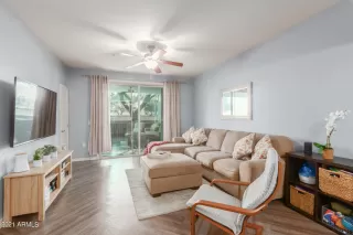 Photo #4: 6307346 Listing