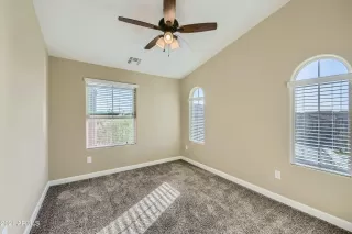 Photo #5: 6307353 Listing