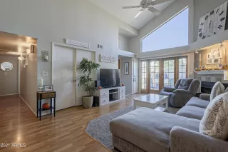 Photo #6: 6307374 Listing