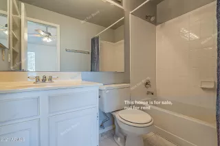 Photo #6: 6307388 Listing