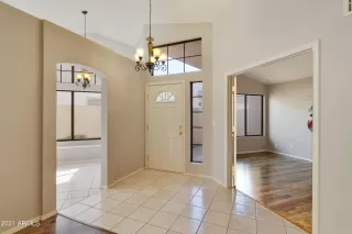 Photo #4: 6307395 Listing