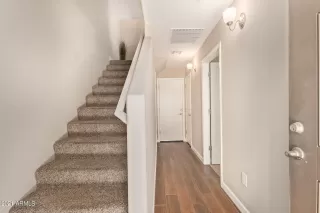 Photo #4: 6307497 Listing 