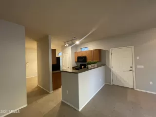 Photo #5: 6307602 Listing 