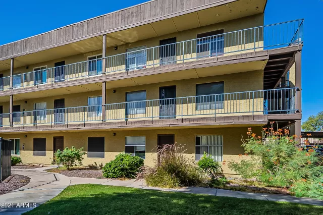 MLS: 6307971 Condo For Sale