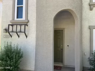 Photo #2: 6308083 Listing