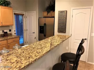 Photo #4: 6308102 Listing 