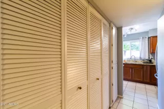 Photo #6: 6308176 Listing 