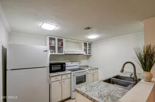 Photo #2: 6308204 Listing 