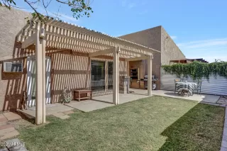 Photo #3: 6308518 Listing 