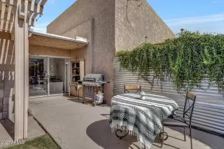 Photo #4: 6308518 Listing 