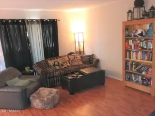 Photo #2: 6308834 Listing