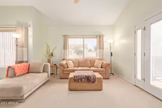 Photo #3: 6308867 Listing