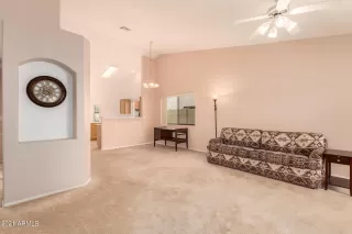 Photo #4: 6309203 Listing 