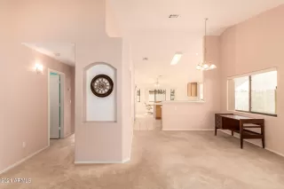 Photo #5: 6309203 Listing 