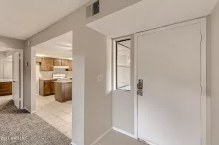 Photo #4: 6309319 Listing