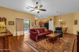 Photo #5: 6309478 Listing