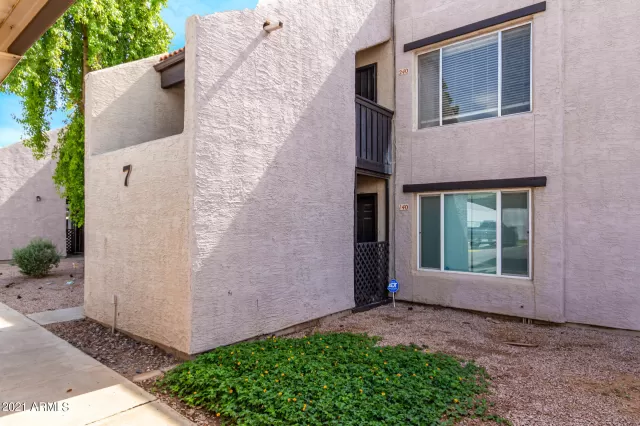 MLS: 6309865 Condo For Sale