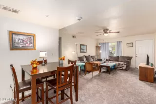 Photo #6: 6309865 Listing