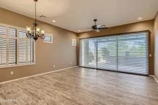 Photo #6: 6309976 Listing 