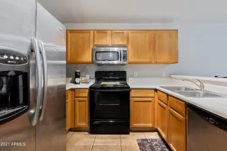 Photo #6: 6310107 Listing