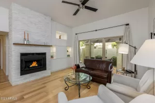 Photo #6: 6310278 Listing 