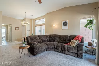 Photo #4: 6310331 Listing 