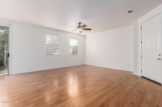 Photo #2: 6310371 Listing