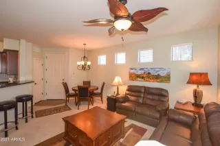 Photo #6: 6310432 Listing