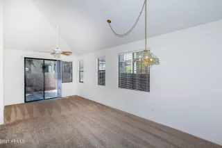 Photo #6: 6310477 Listing