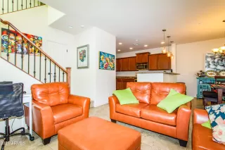 Photo #3: 6310576 Listing