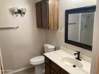 Photo #5: 6311110 Listing