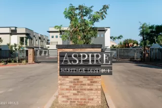 Photo #2: 6311419 Listing 