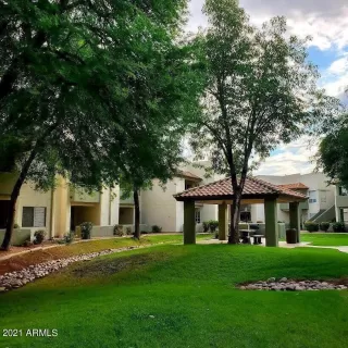 Photo #5: 6311865 Listing