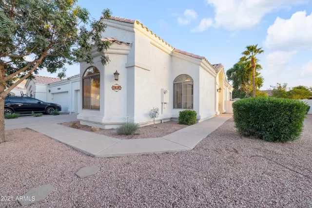 MLS: 6311937 Condo For Sale