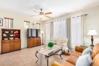 Photo #5: 6312441 Listing