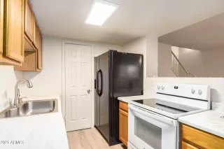 Photo #4: 6312466 Listing