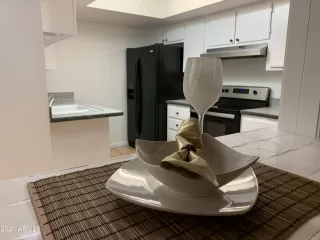 Photo #3: 6312615 Listing