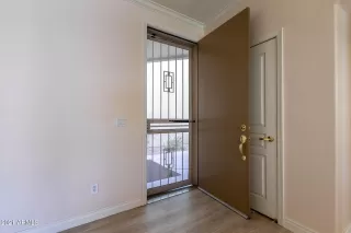 Photo #2: 6312974 Listing