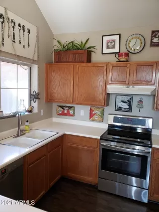 Photo #5: 6313155 Listing 