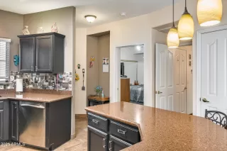 Photo #6: 6313540 Listing 