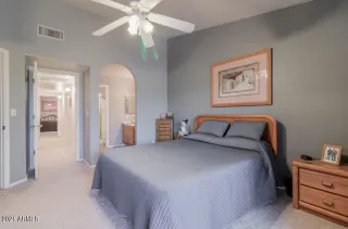 Photo #5: 6313598 Listing