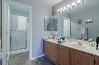 Photo #6: 6313598 Listing