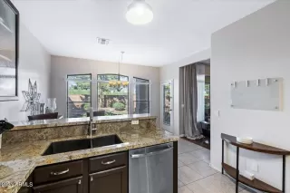 Photo #6: 6313650 Listing