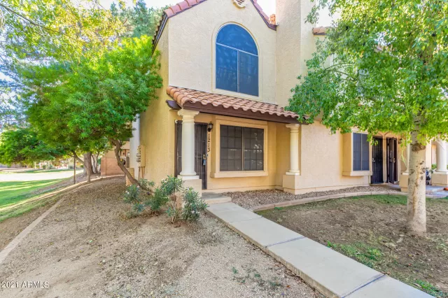 MLS: 6313944 Condo For Sale