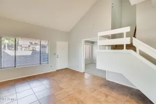 Photo #4: 6314006 Listing